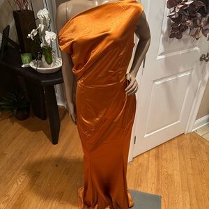 Elegant Orange One-Shoulder Dress